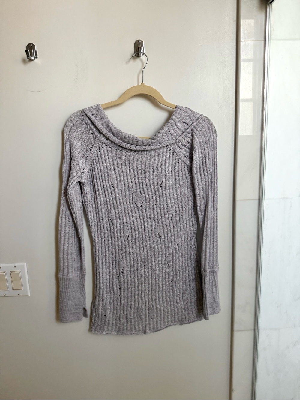 NOTAWEAR Off-Shoulder Ribbed Knit Top | Size M | Excellent Condition - Picture 7 of 7